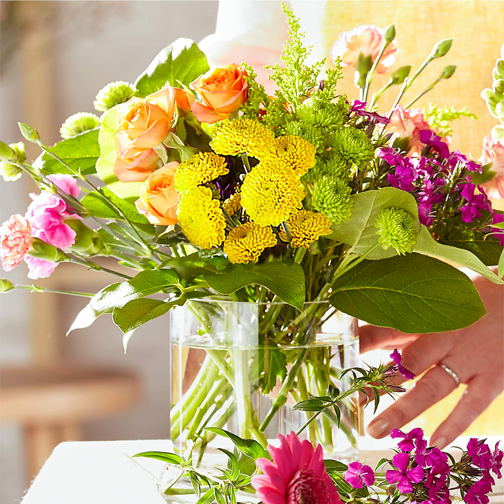 Bold & Bright – A Florist Original – Hilltop Florist Llc, Stanford KY