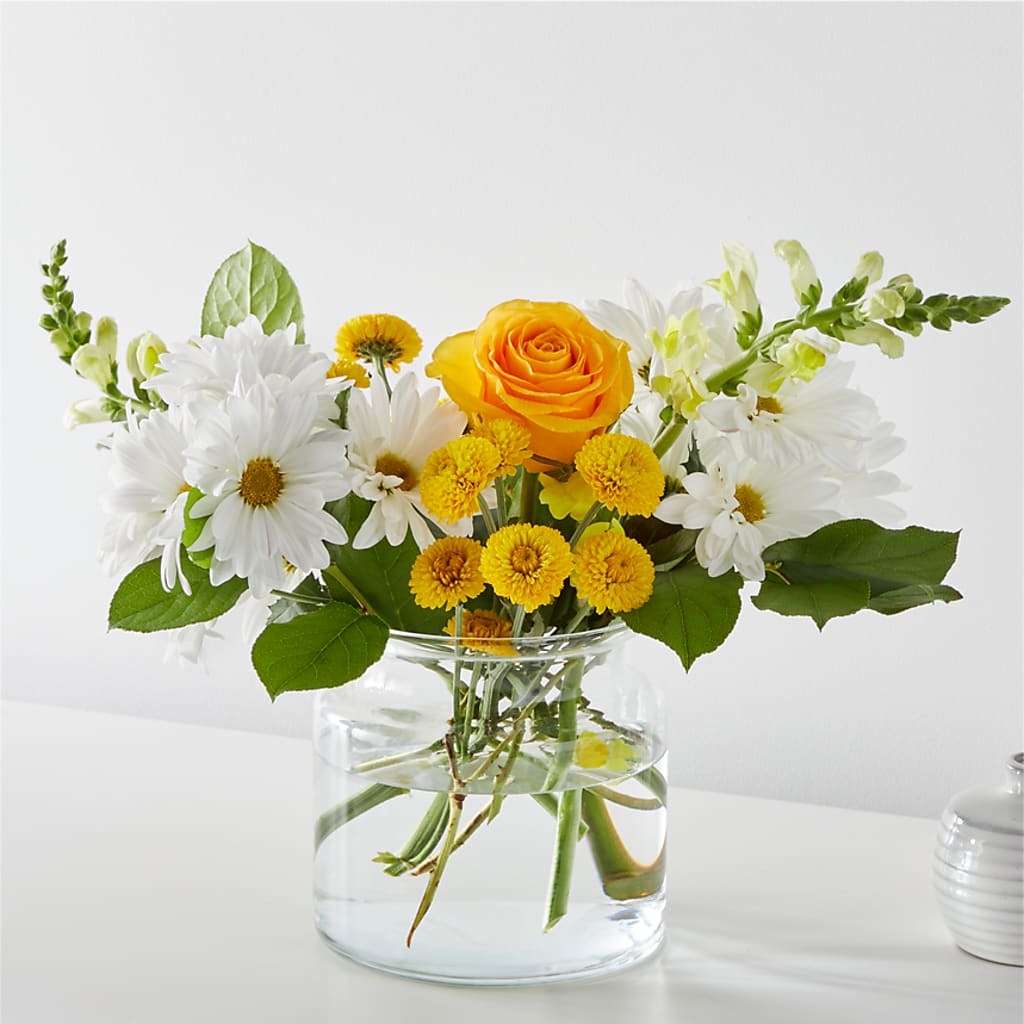 Sun Salutation Bouquet – Hilltop Florist Llc, Stanford KY