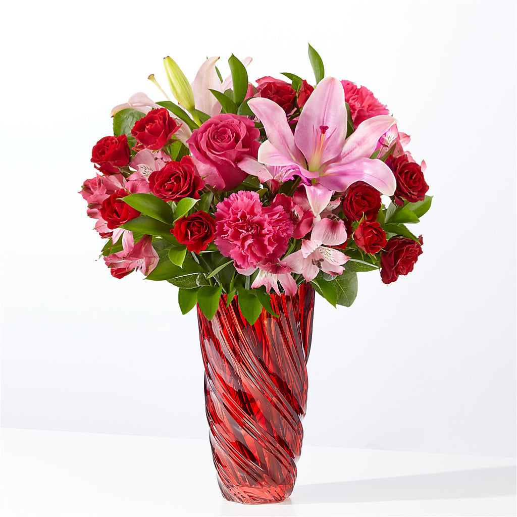In Love Bouquet with Luxe Swirl Vase – Hilltop Florist Llc, Stanford KY