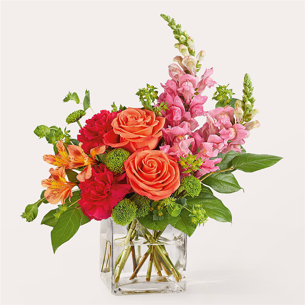 Cosmopolitan Bouquet – Hilltop Florist Llc, Stanford KY