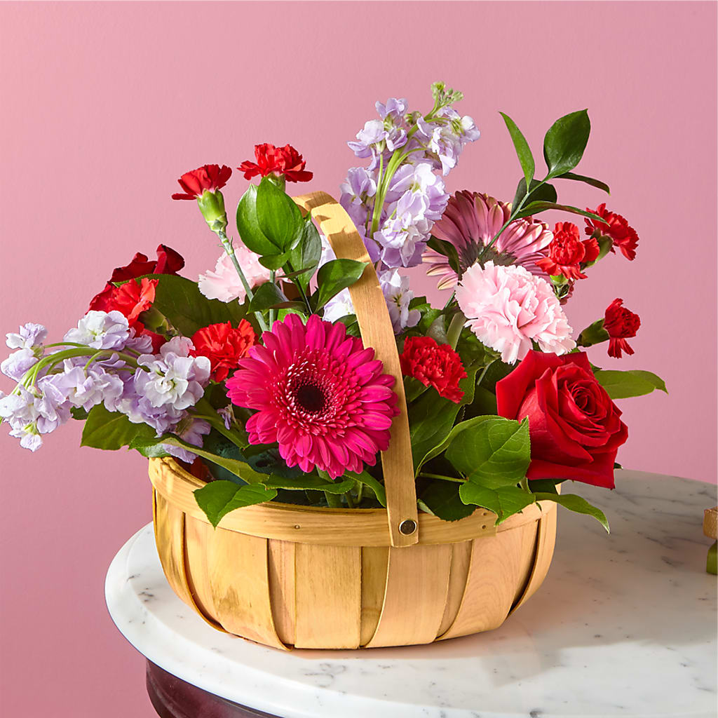 Pink Picnic Basket – Hilltop Florist Llc, Stanford KY