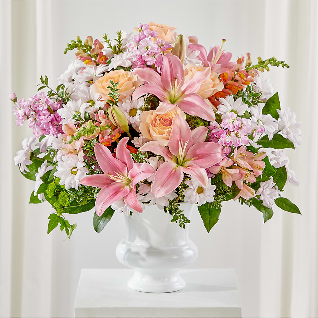 Heartfelt Gesture Urn Arrangement – Hilltop Florist Llc, Stanford KY