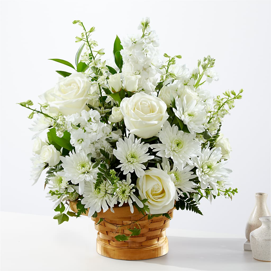 Heartfelt Condolences Arrangement – Hilltop Florist Llc, Stanford KY