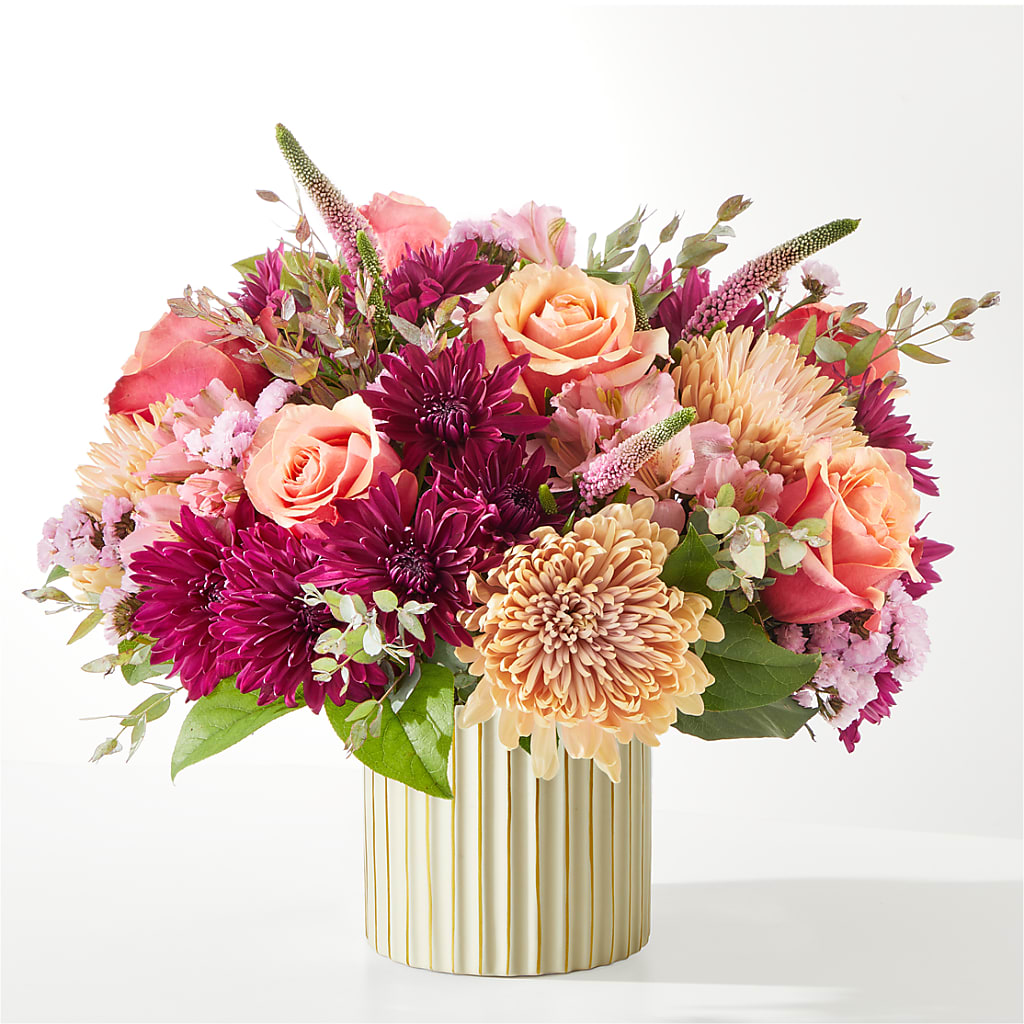 Berry Cobbler Bouquet with Ivory Vase – Hilltop Florist Llc, Stanford KY