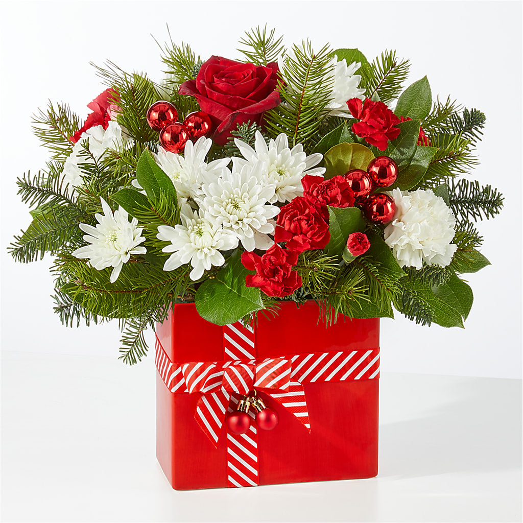 Presents Under the Tree Bouquet –  Hilltop Florist Llc, Stanford KY