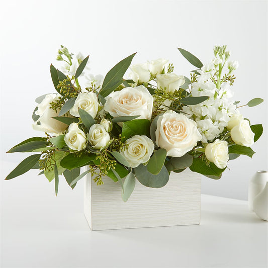 Fresh Linen Box Bouquet –  Hilltop Florist Llc, Stanford KY