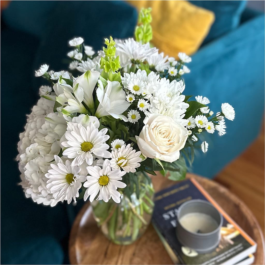 Classic Ivory – A Florist Original –  Hilltop Florist Llc, Stanford KY