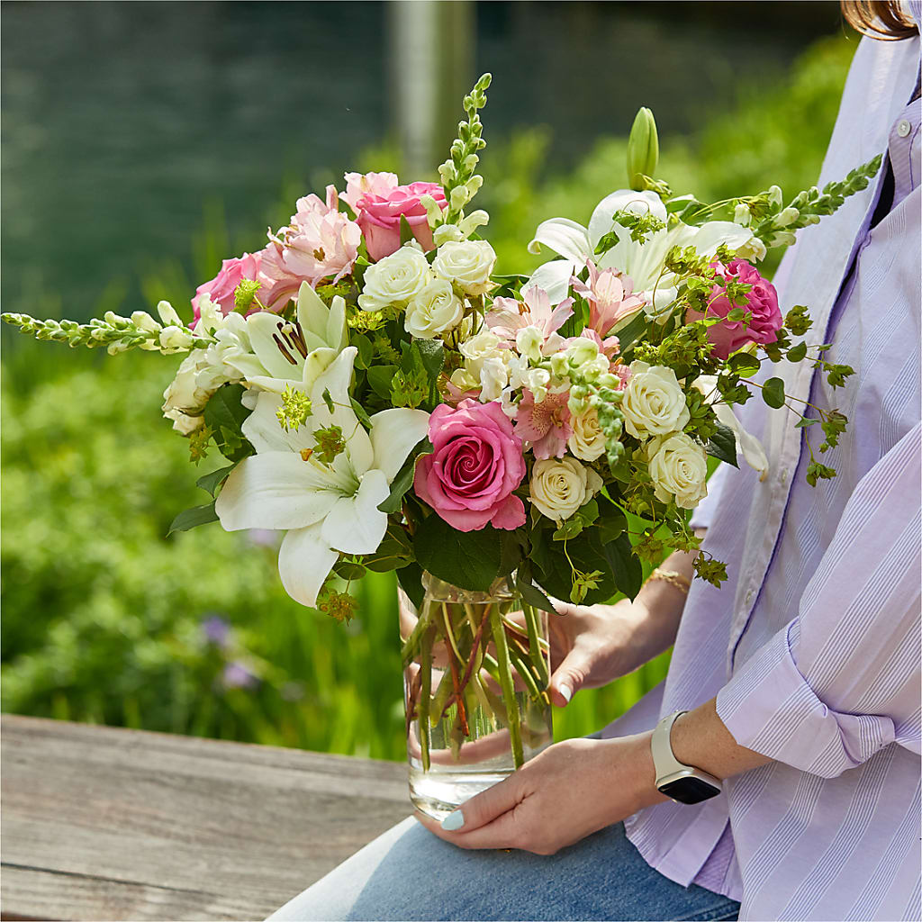 Fondly Bouquet –  Hilltop Florist Llc, Stanford KY